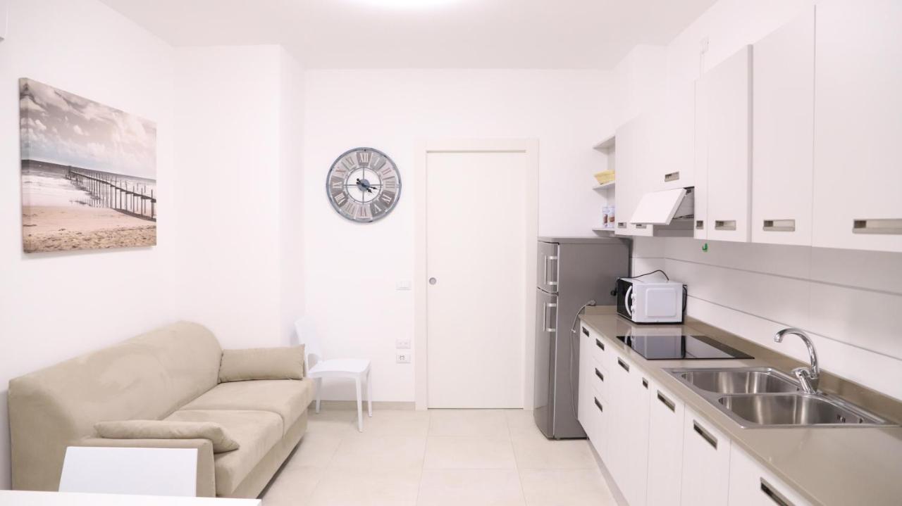 Condominio Diana Est- Gemini Bibione Exteriör bild